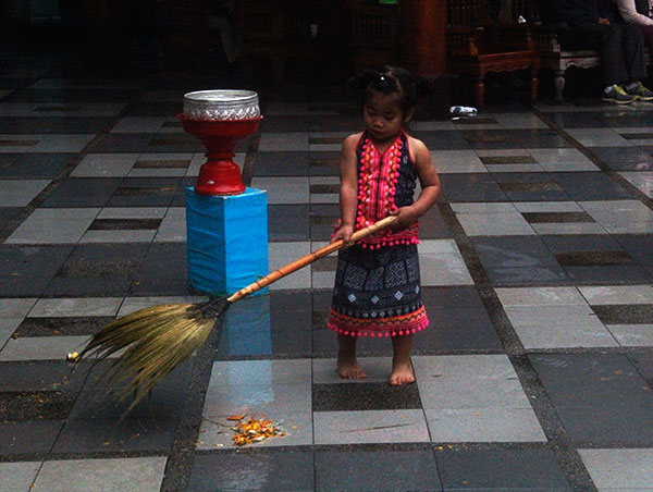Little-Girl-with-Broom